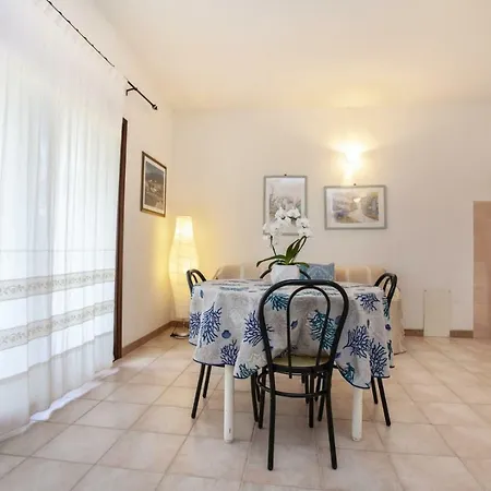 Villino Funtana * סאן תאודורו