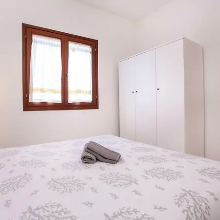 Daire Villino Funtana *