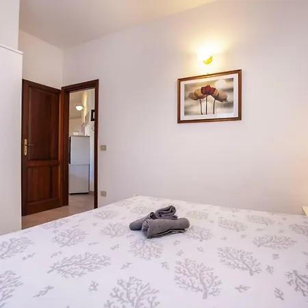 Daire Villino Funtana *